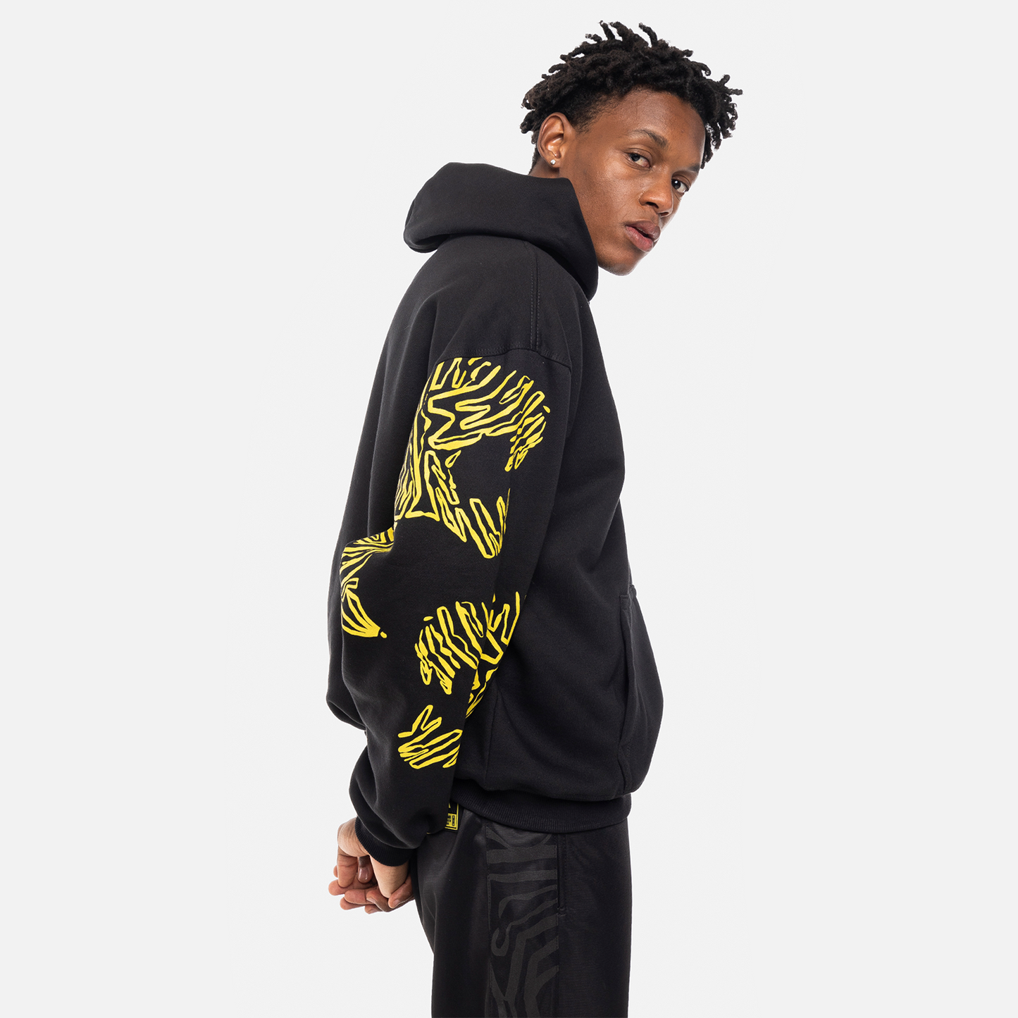 FURIA FUTURE IS BLACK OVERSIZED HOODIE