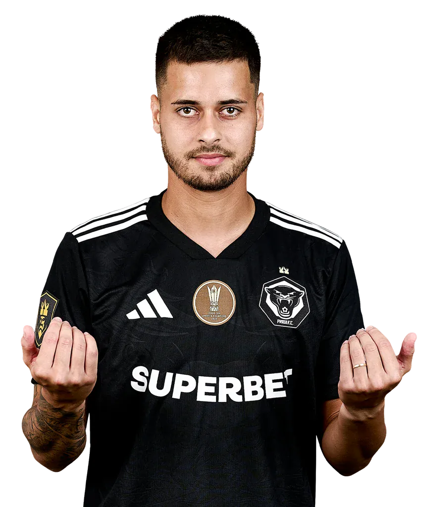 Kenu Leandro Gonçalves (Kenu)